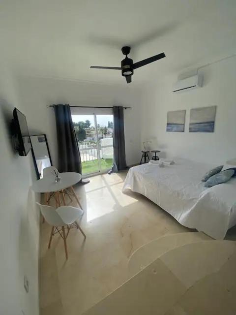 Paraiso Y Mar Apartment Estepona Exterior photo